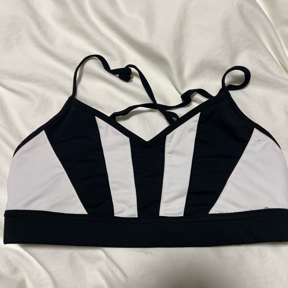 Alo yoga bra